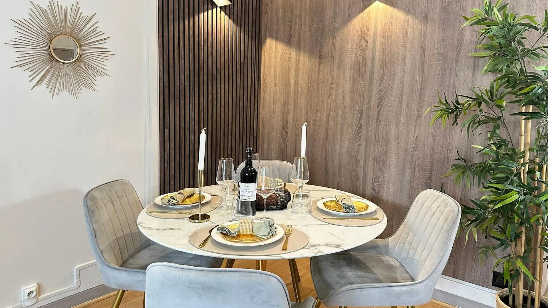Spacious & Luxurious Flat In Montparnasse Paris 0*,