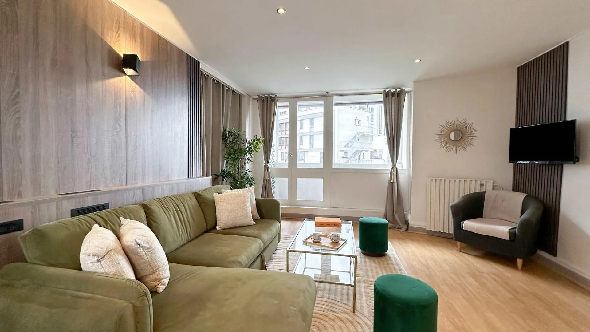 Spacious & Luxurious Flat In Montparnasse Paris 0*,  France